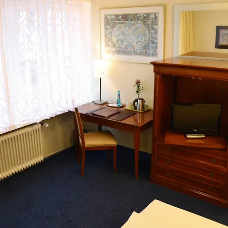 Hotel Lex Im Gartenhof 3*