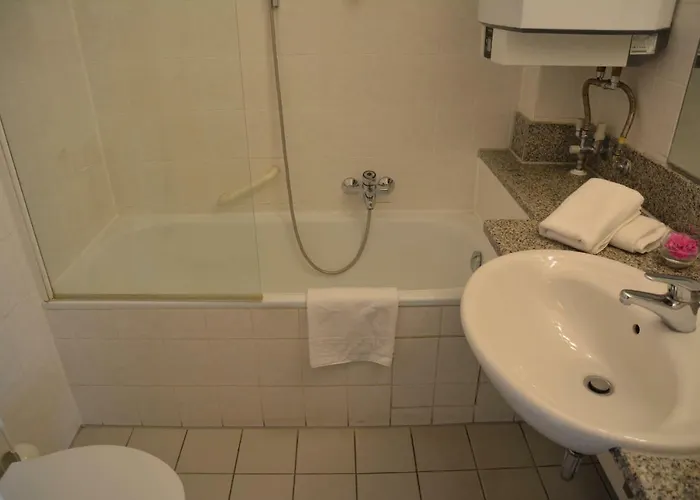 Lex Im Gartenhof Pensjonat 3*