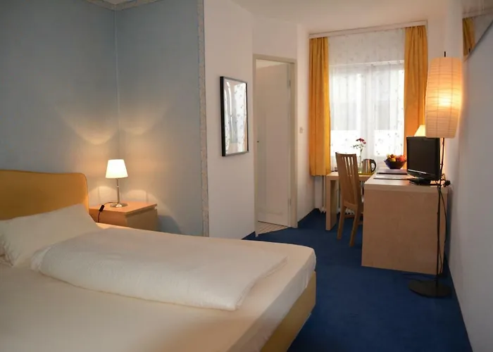 Lex Im Gartenhof Πανσιόν Μόναχο