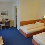 בית הארחה Lex Im Gartenhof מינכן