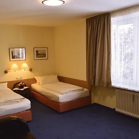 Hotel Lex Im Gartenhof Munich