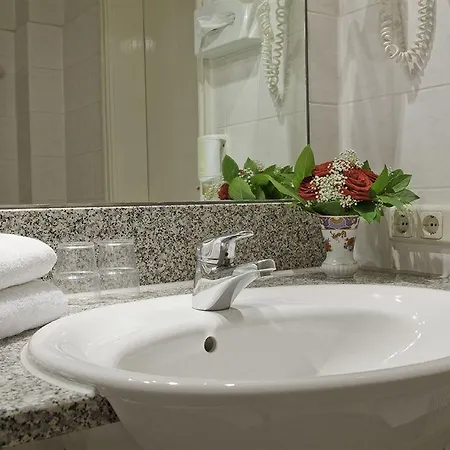 Hotel Lex Im Gartenhof Guest house