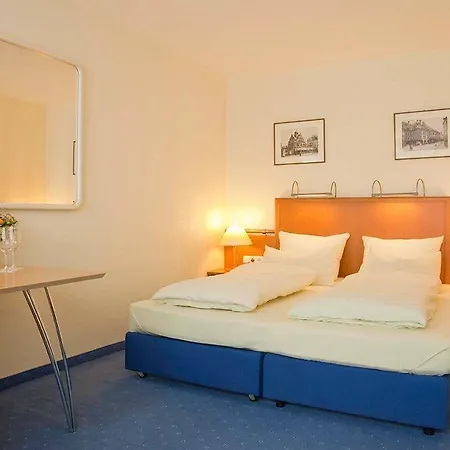 Hotel Lex Im Gartenhof Гостевой дом