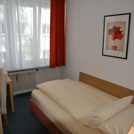 Hotel Lex Im Gartenhof Guest house 3*