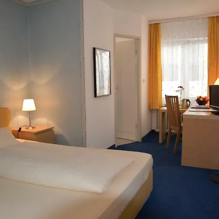 Hotel Lex Im Gartenhof Guest house Munich