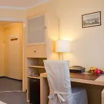 Lex Im Gartenhof ميونيخ