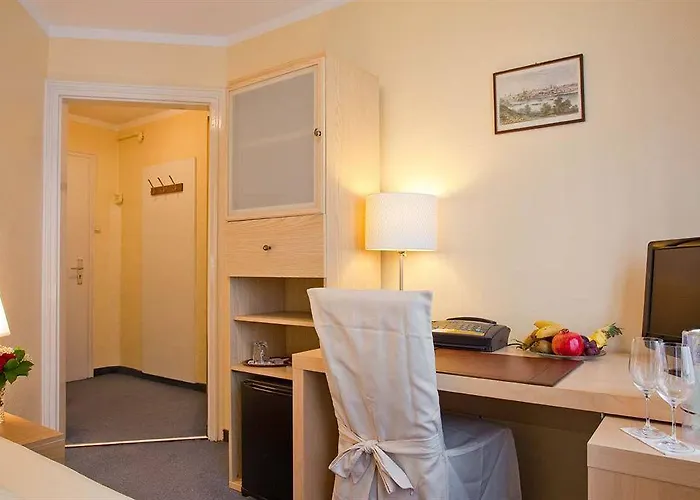 Hotel Lex Im Gartenhof Мюнхен
