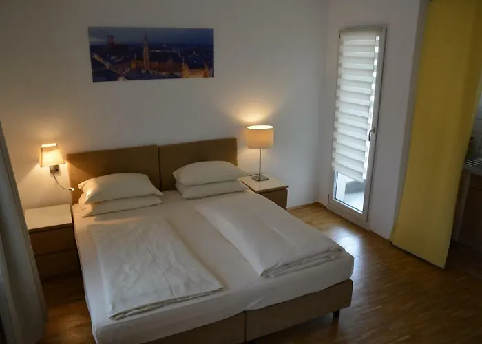 Hotel Lex Im Gartenhof Мюнхен