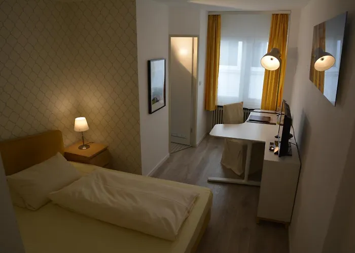 Hotel Lex Im Gartenhof Гостевой дом Мюнхен